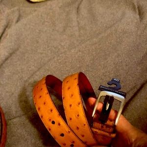 Ostrich mens all leather belt. Size 40 Johnson Murphy. NEW